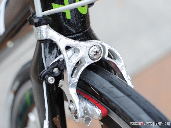 8.7kg轻量铝合金车架 GIANT TCR 6700公路车评测