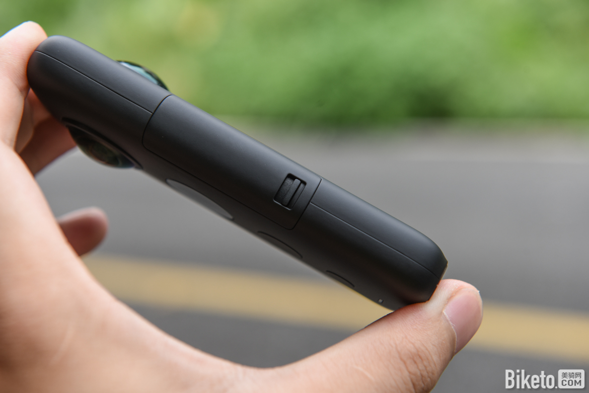 INSTA360 X (12 - 27).jpg