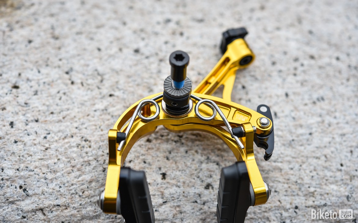 单轴夹器是否靠谱?富律业BR-DX001超轻夹器评测