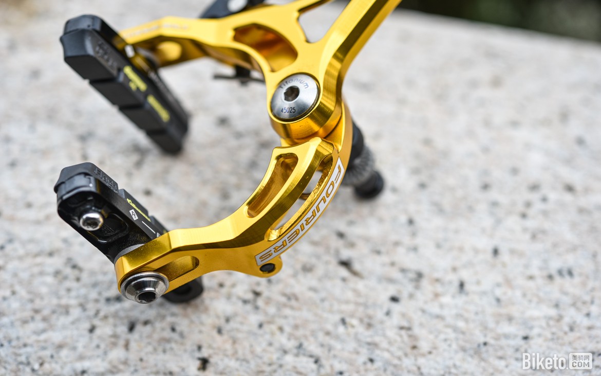 单轴夹器是否靠谱?富律业BR-DX001超轻夹器评测