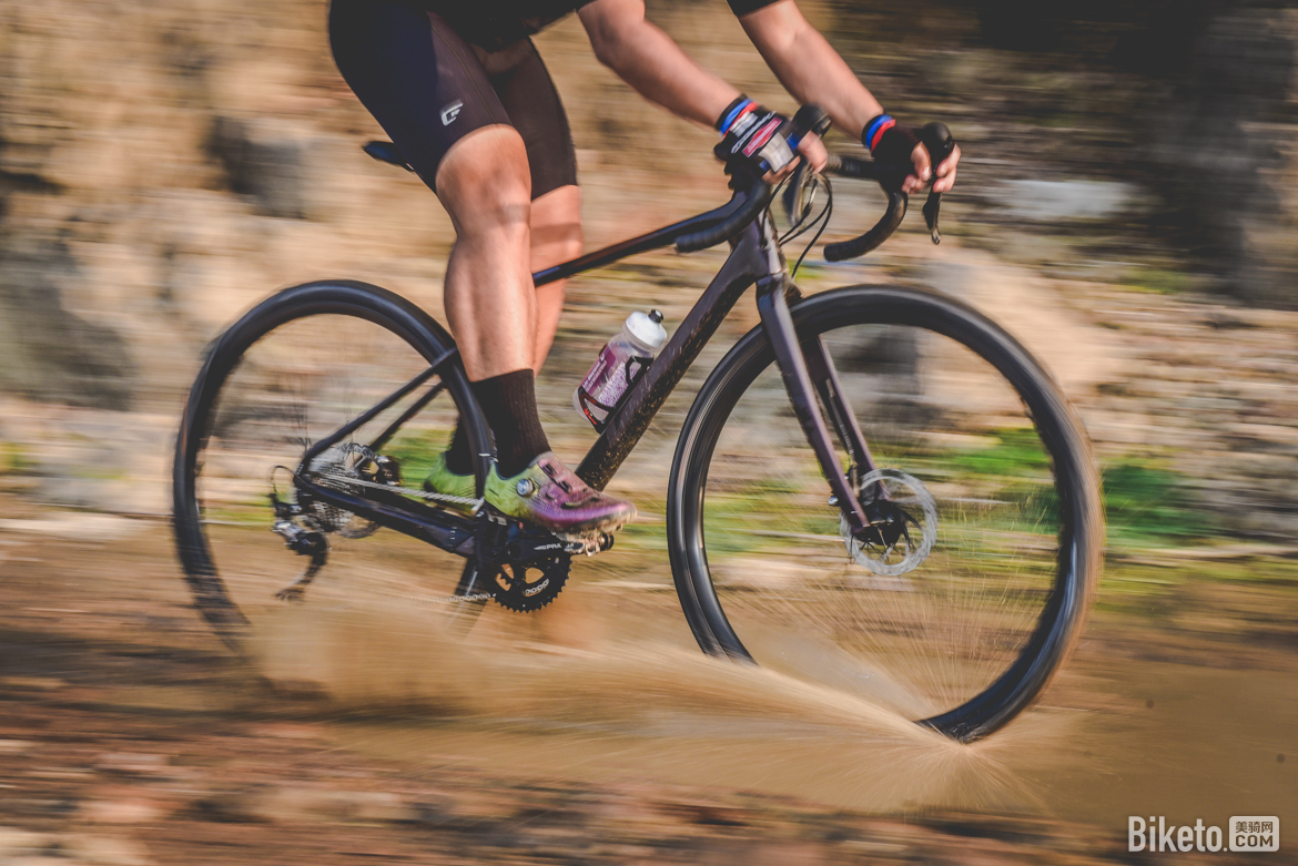 全地形公路车锁鞋是否有必要? Shimano RX8评测