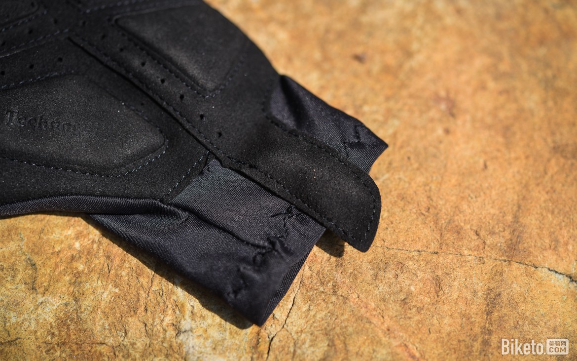 编辑的自购自评 迪卡侬Van Rysel RoadR900手套