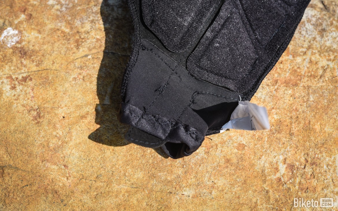 编辑的自购自评 迪卡侬Van Rysel RoadR900手套