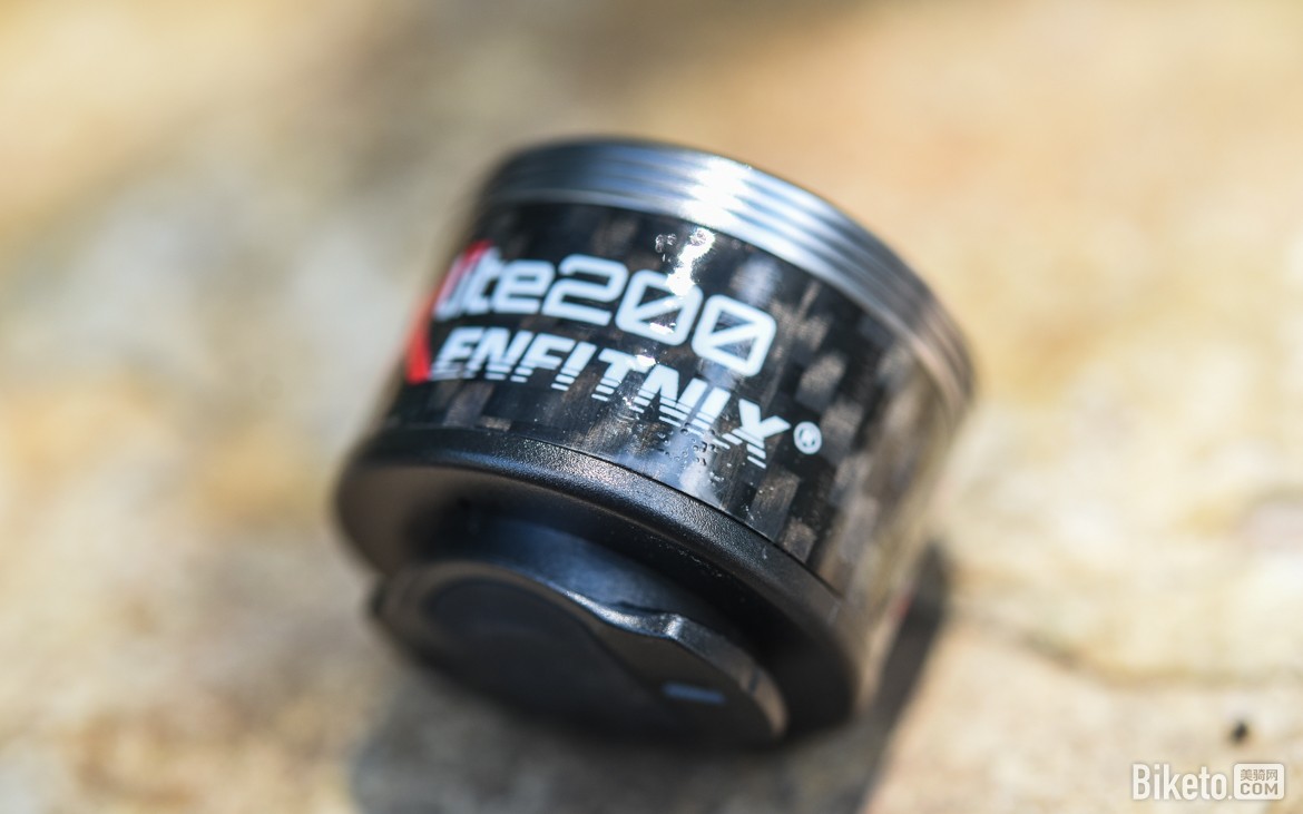 全面提升 ENFITNIX英豪全新Xlite200尾灯评测