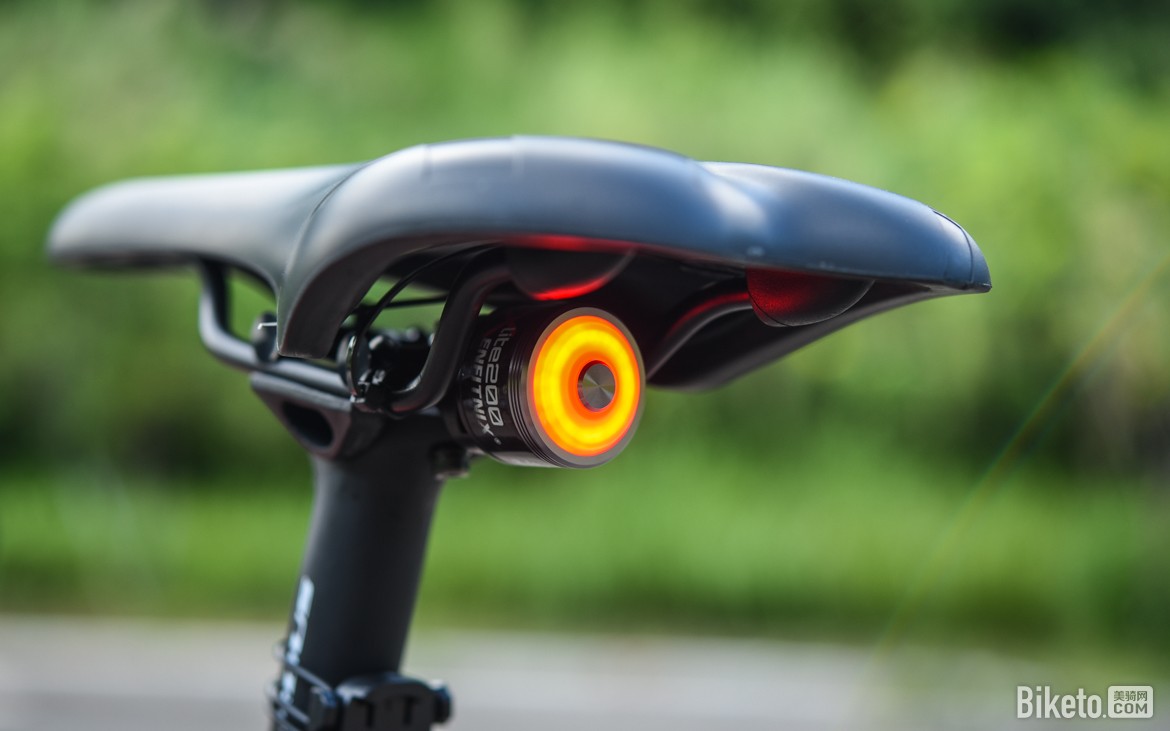 全面提升 ENFITNIX英豪全新Xlite200尾灯评测