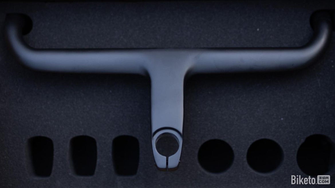 240克的气动一体把?Avian飞鸟H240评测