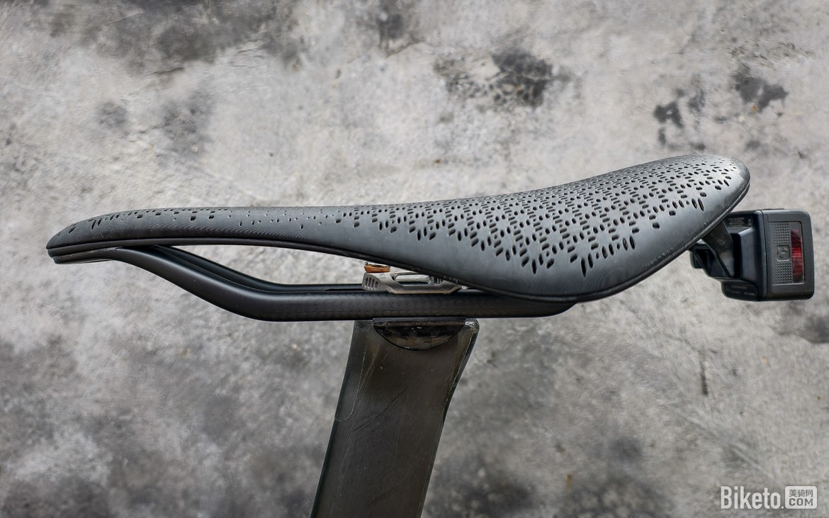 效率取向3D打印坐垫 TREK Aeolus RSL AirLoom评测