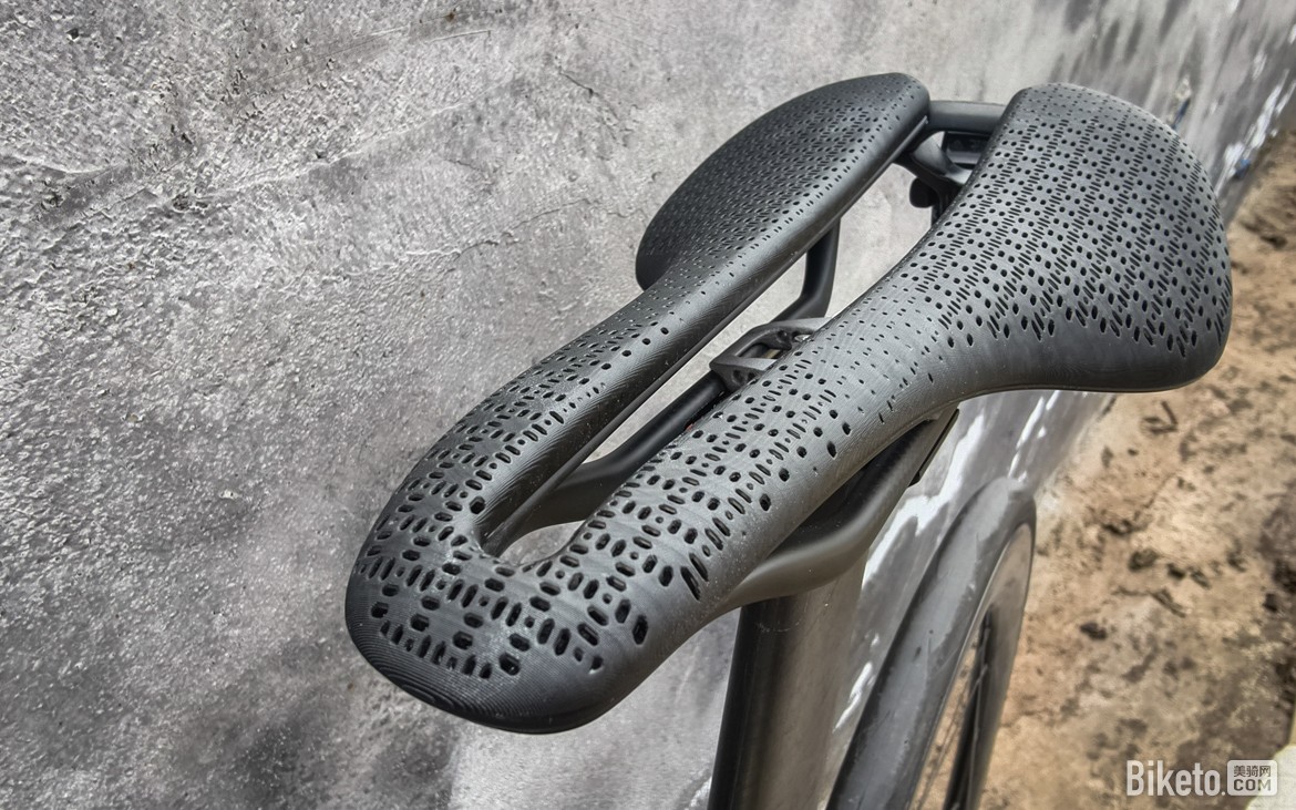 效率取向3D打印坐垫 TREK Aeolus RSL AirLoom评测