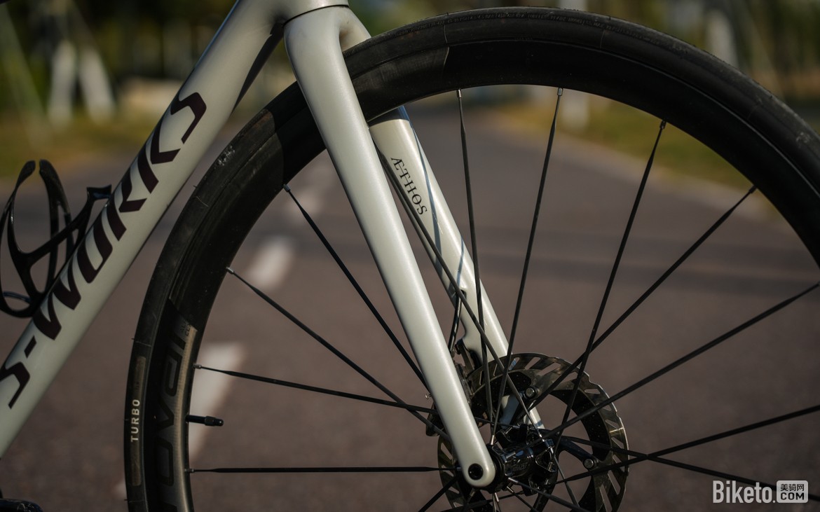 好骑不火 S-WORKS AETHOS 2公路车评测