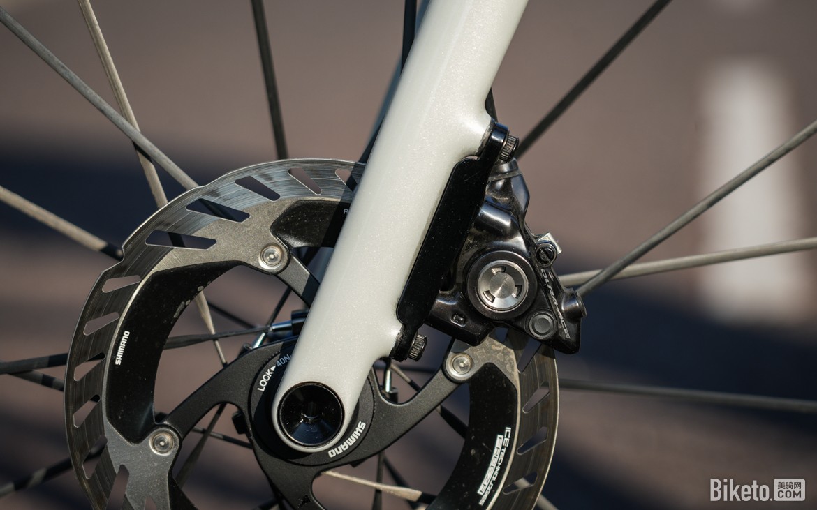 好骑不火 S-WORKS AETHOS 2公路车评测