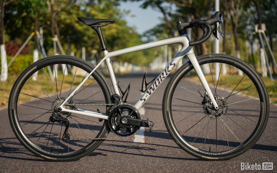 好骑不火 S-WORKS AETHOS 2公路车评测