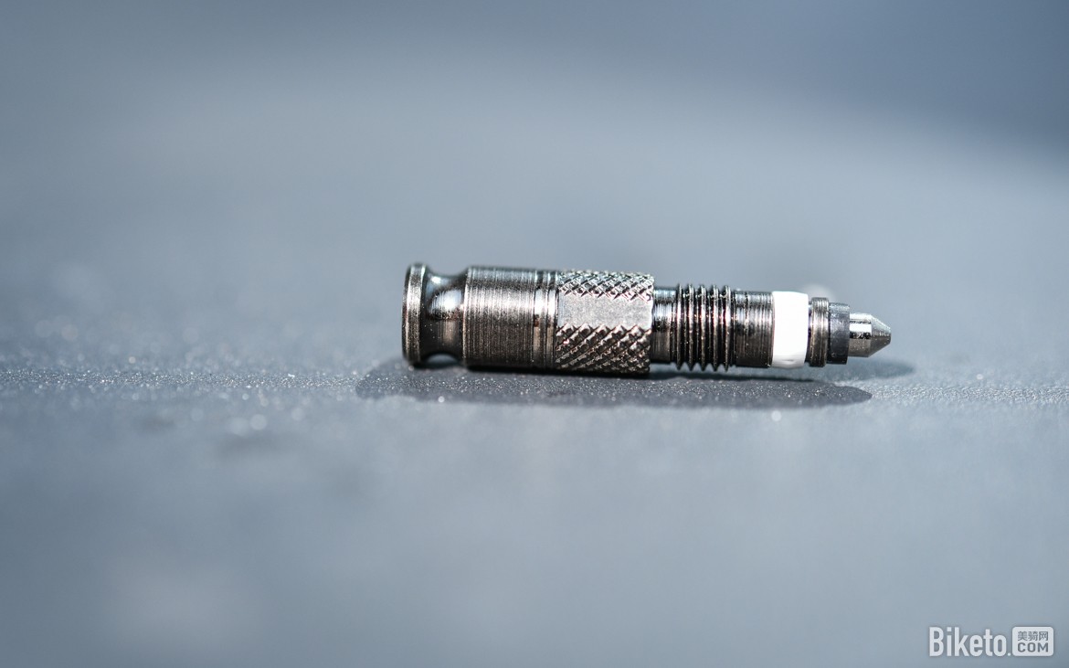 法式气嘴革命?懒人神器! SCHWALBE CLIK气嘴套件简评