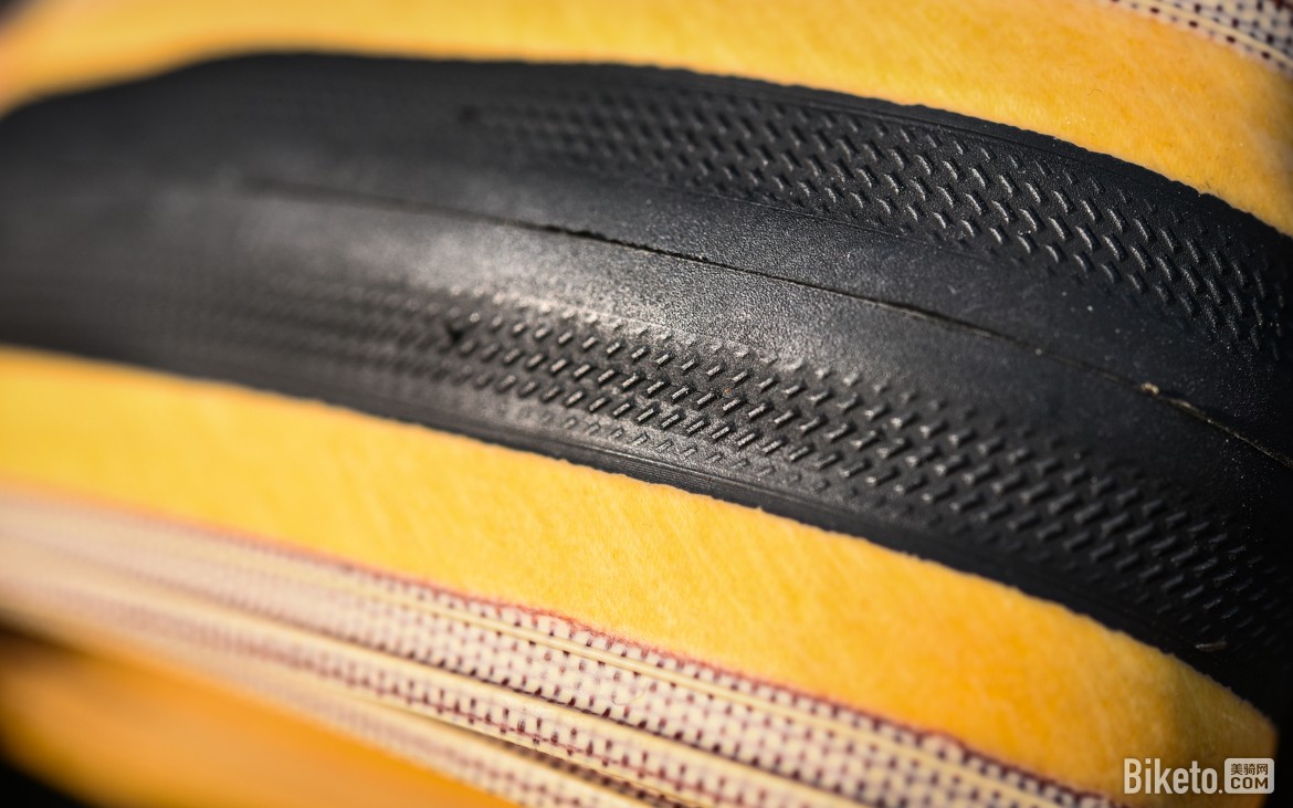 极致顺滑体验 Specialized Cotton TLR棉线真空胎评测