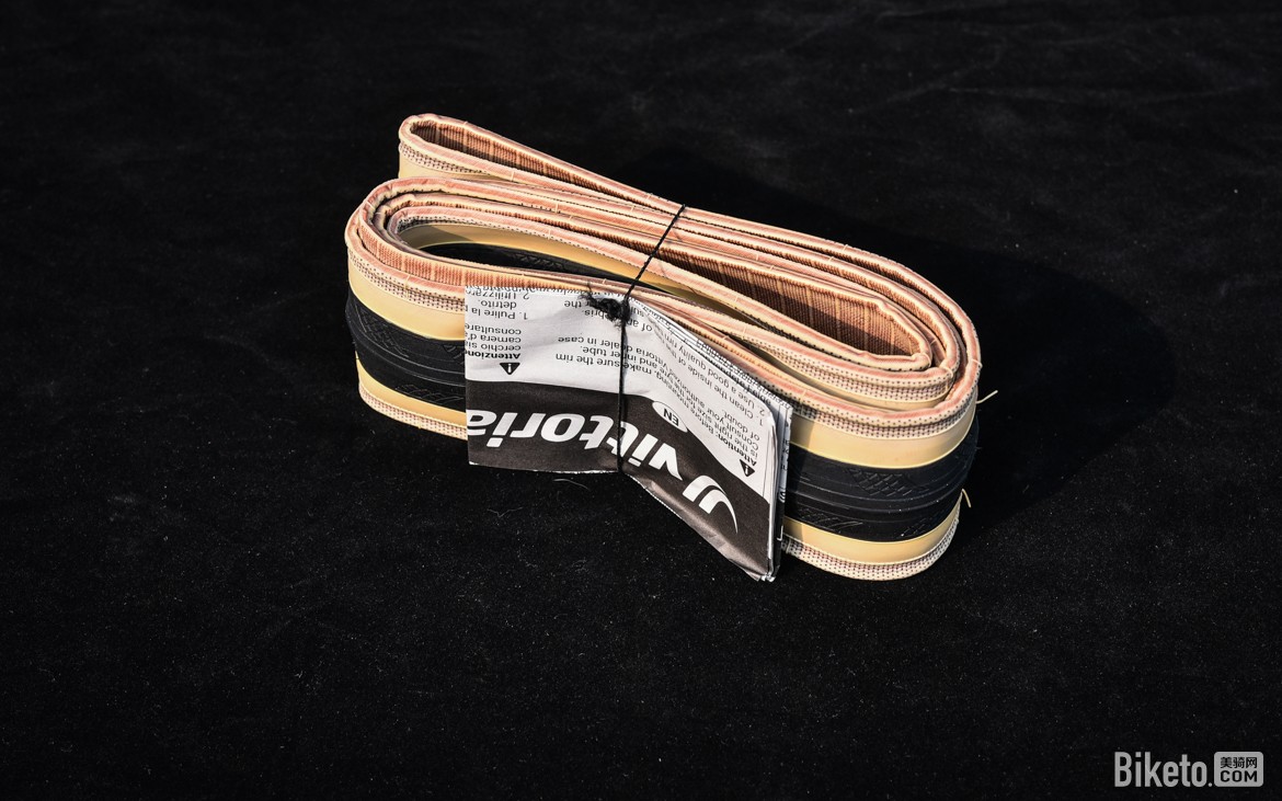 经典训练胎再“进化” Victtoria Zaffiro Evo公路轮胎简评