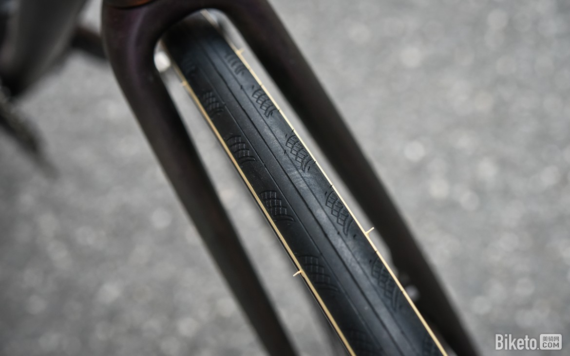 经典训练胎再“进化” Victtoria Zaffiro Evo公路轮胎简评