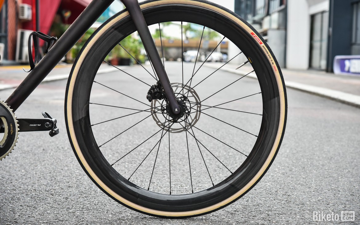 经典训练胎再“进化” Victtoria Zaffiro Evo公路轮胎简评