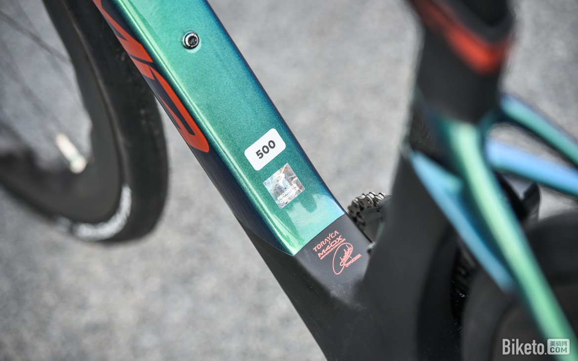 伪装成耐力车的竞赛公路车 Pinarello Dogma X公路车评测