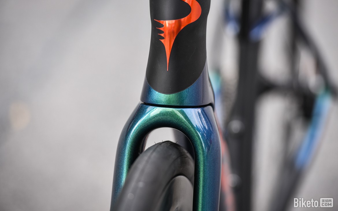 伪装成耐力车的竞赛公路车 Pinarello Dogma X公路车评测