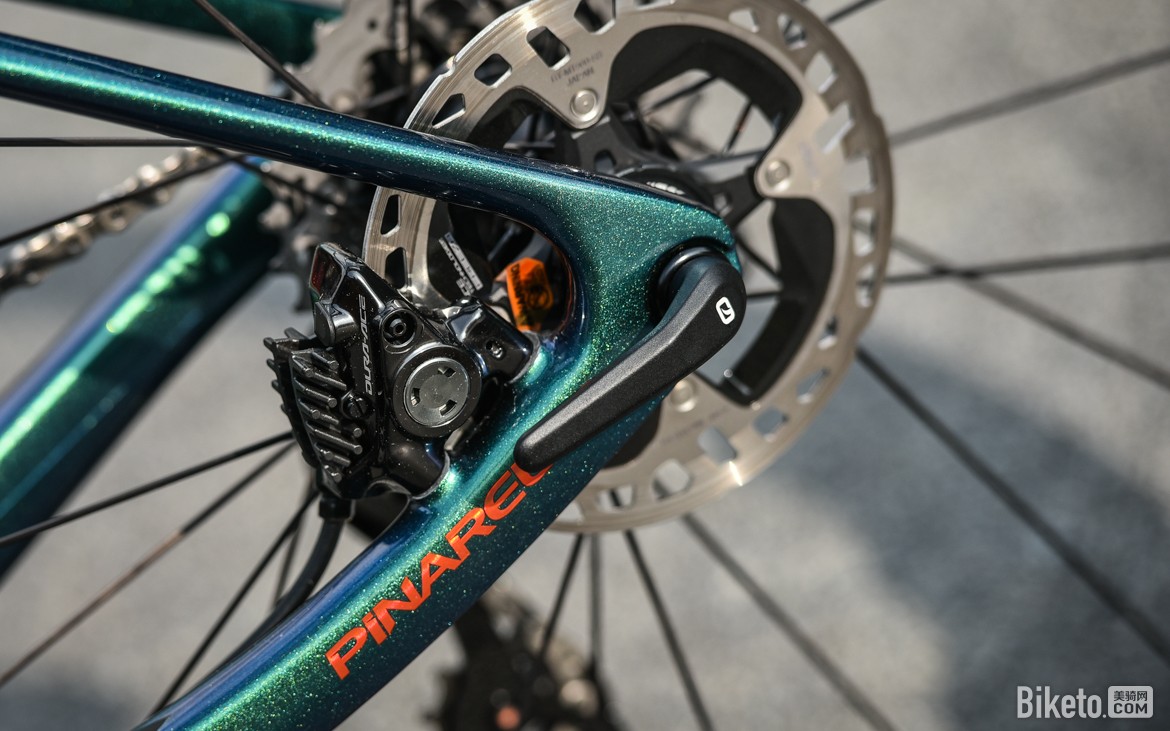 伪装成耐力车的竞赛公路车 Pinarello Dogma X公路车评测
