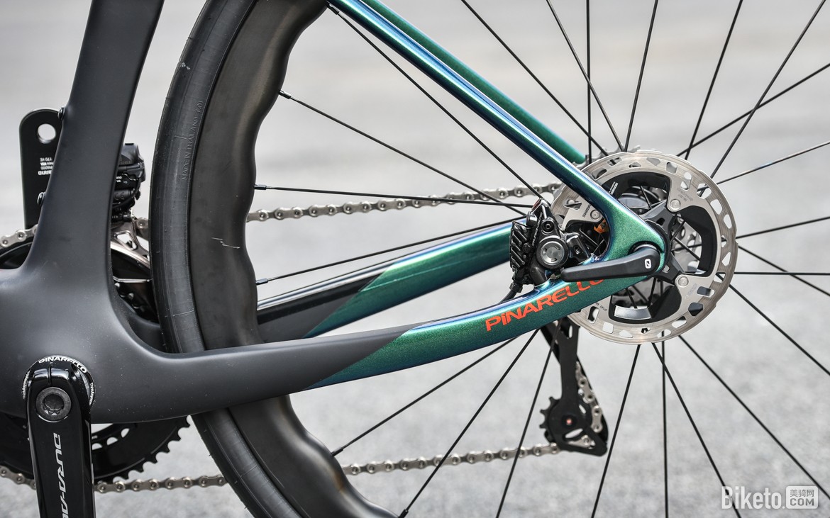 伪装成耐力车的竞赛公路车 Pinarello Dogma X公路车评测