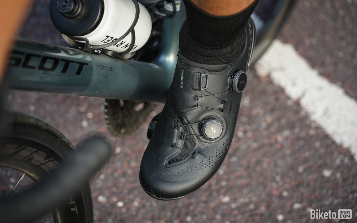 终获真宽版 SHIMANO S-PHYRE RC910公路骑行鞋评测