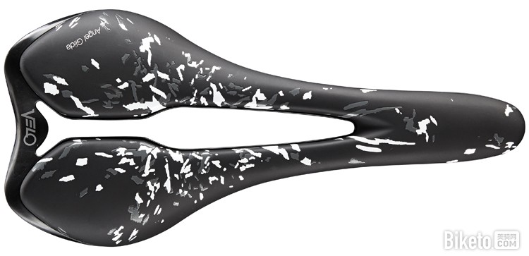 维乐陪伴年轻运动员南征北战 维乐陪伴年轻运动员南征北战