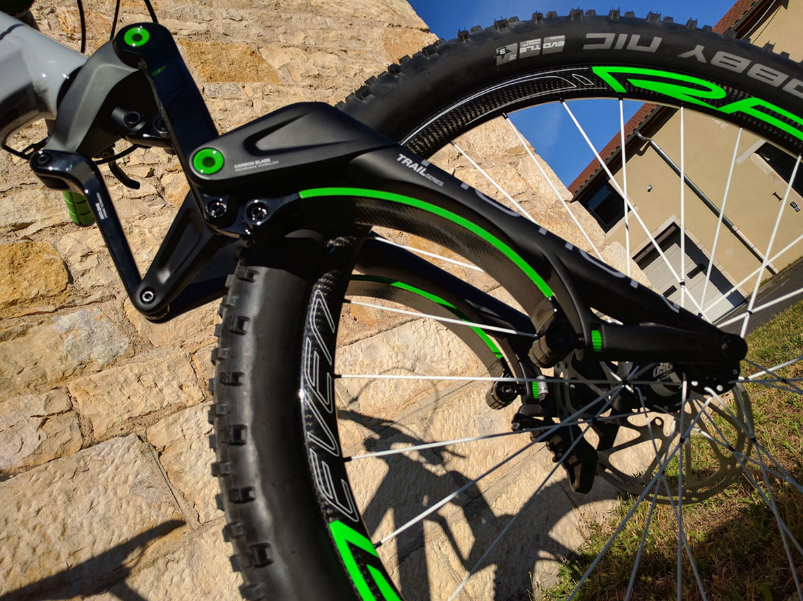 ǰ��,ɽ��,motion,lauf,̼��ά,����,rockshox,fox