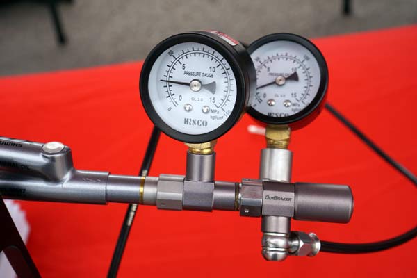 猎奇!!Outbraker刹车双控防抱死系统 猎奇!!Outbraker刹车双控防抱死系统