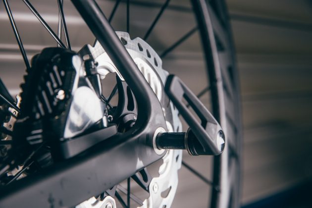 Through-Axel-tech-opener-2-630x420.jpg Through-Axel-tech-opener-2-630x420.jpg