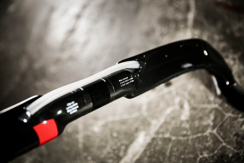 3T AEROTUNDO TEAM STEALTH破风弯把 3T AEROTUNDO TEAM STEALTH破风弯把