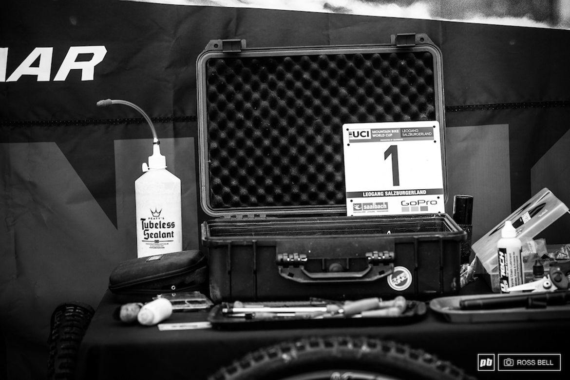 ���¸�ս�۴���ǰϦ����ʦ���ڸ���