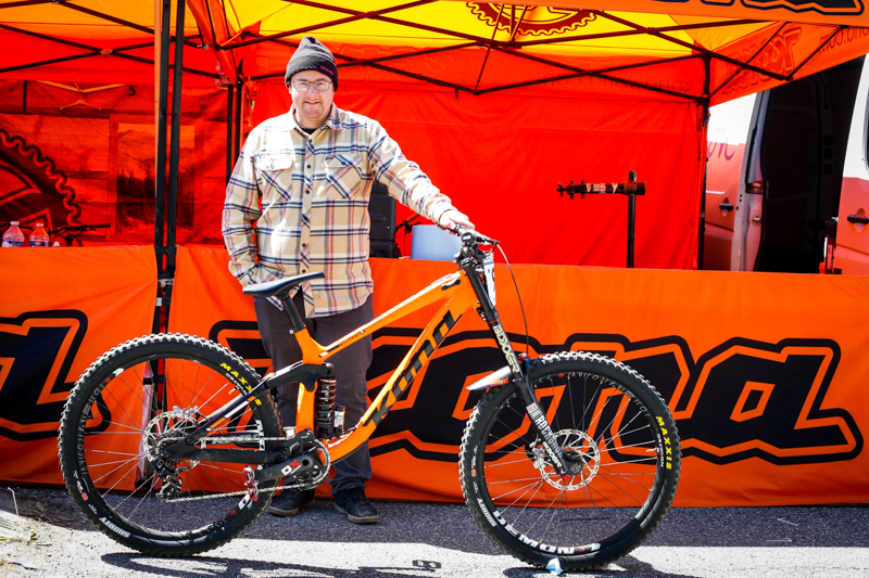 速降世界杯轮胎 速降世界杯轮胎