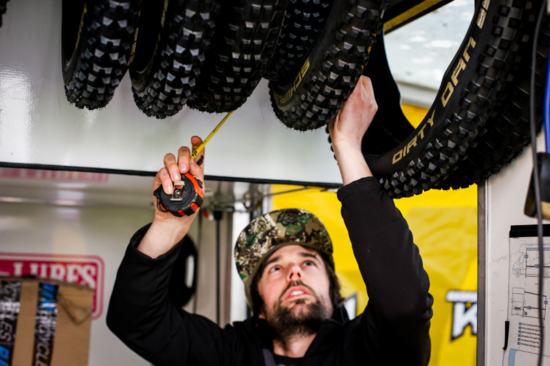 速降世界杯轮胎 速降世界杯轮胎