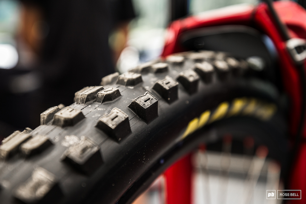 Maxxis Downhill Tire Maxxis Downhill Tire
