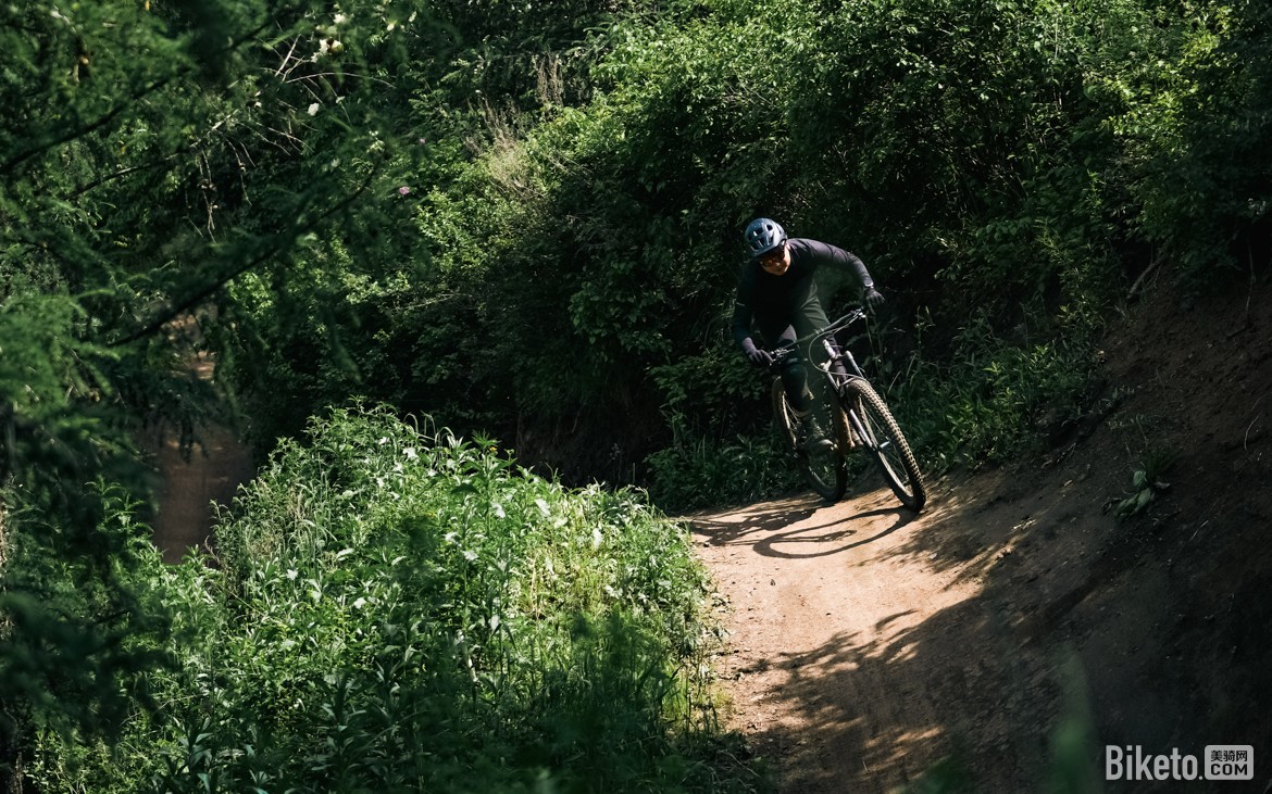 超强抓地力 Specialized Butcher Grid Trail T9 TLR山地轮胎评测