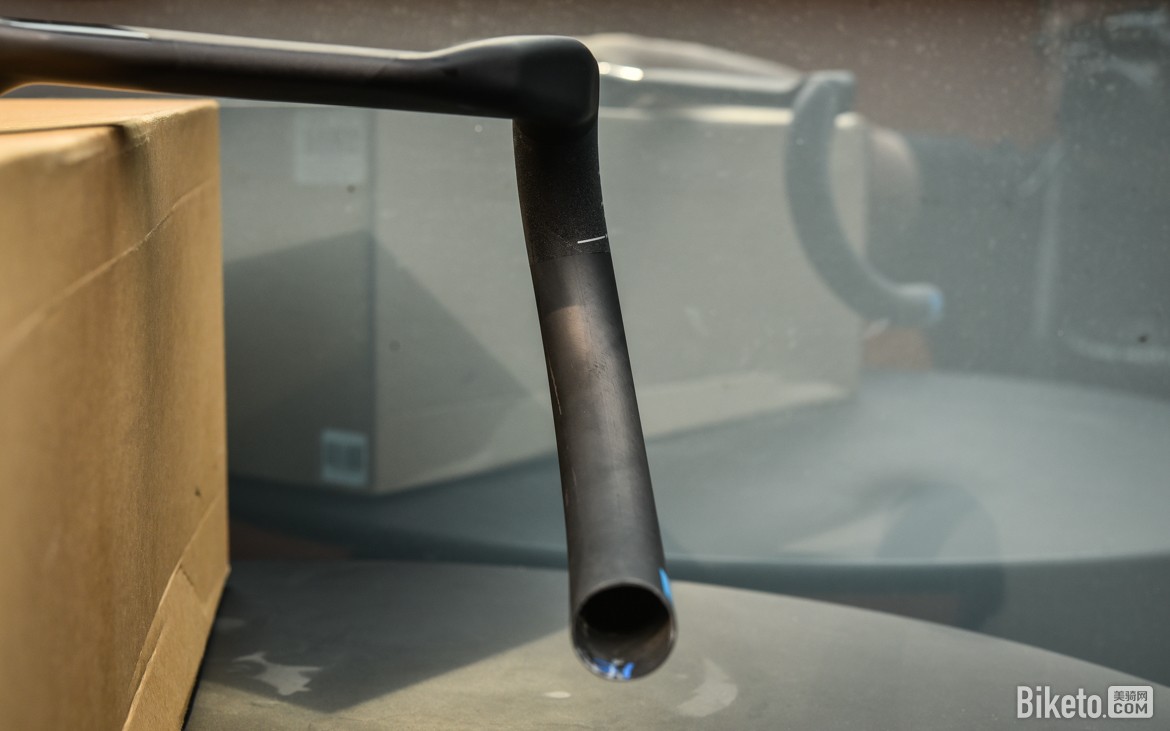 气动狂人之选 新款PRO VIBE AERO弯把开箱