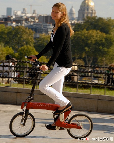 û�����ʵ��۵����г�