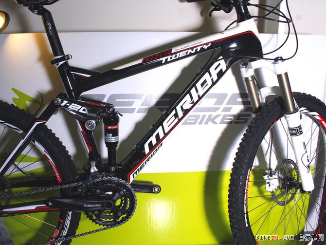 One-Twenty Carbon 800-D