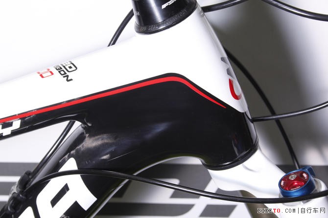 One-Twenty Carbon 800-D