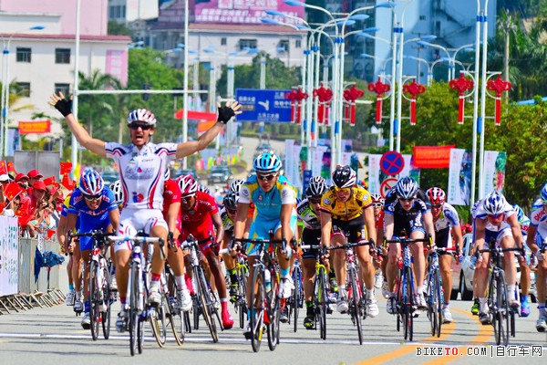 ��������һ����002