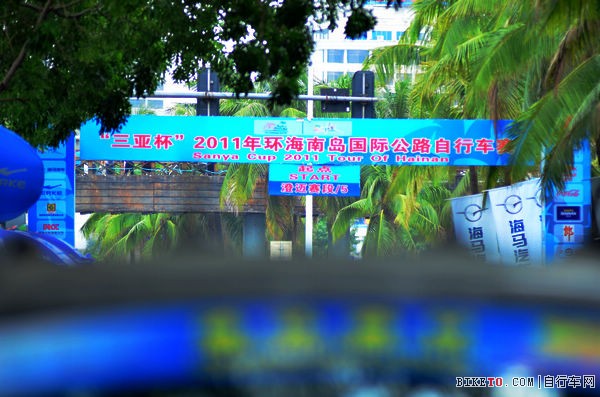 ��w����001