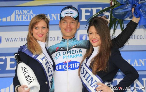 托尼·马丁赢得双海赛收官战