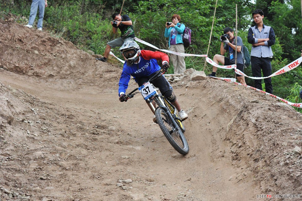 亚洲山地车锦标赛,亚锦赛,速降赛,成都