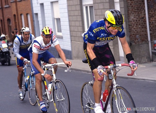 ��������˹