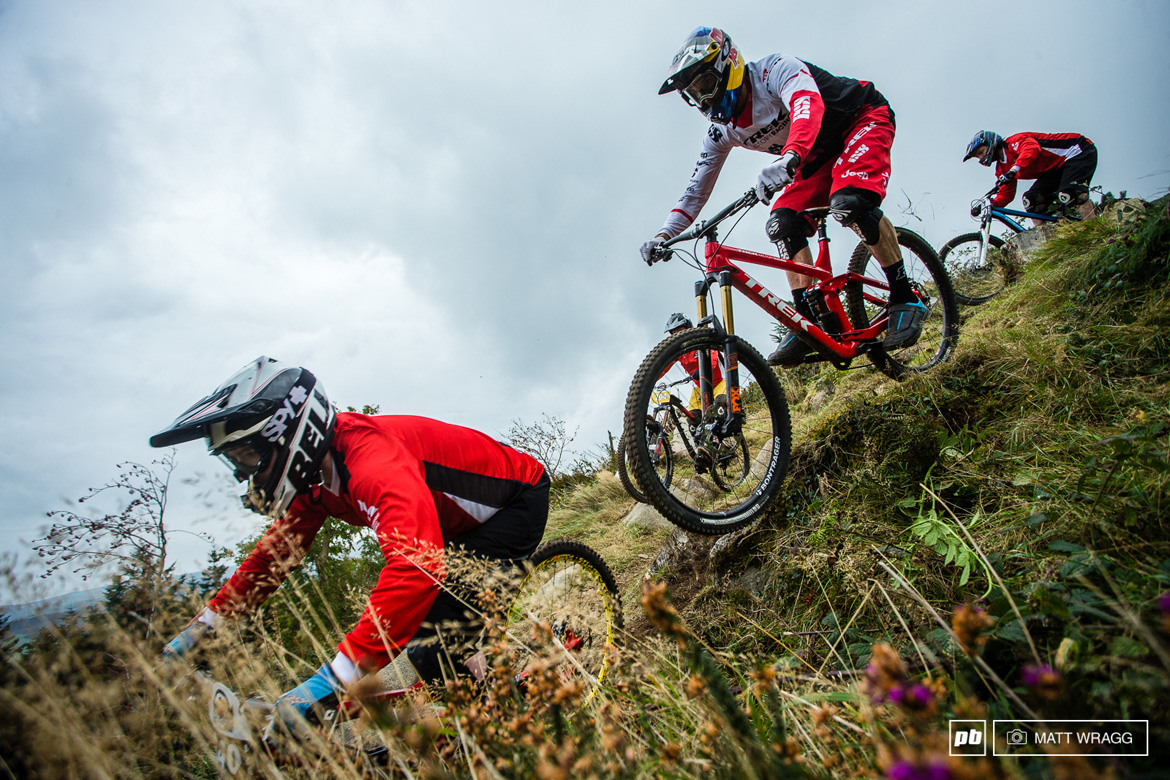 �ٽ�,�޿�Trek,������Խ,ɽ�س�