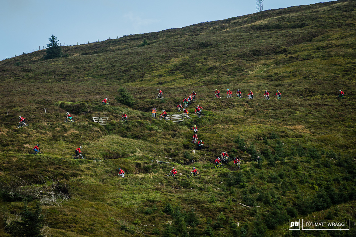 �ٽ�,�޿�Trek,������Խ,ɽ�س�