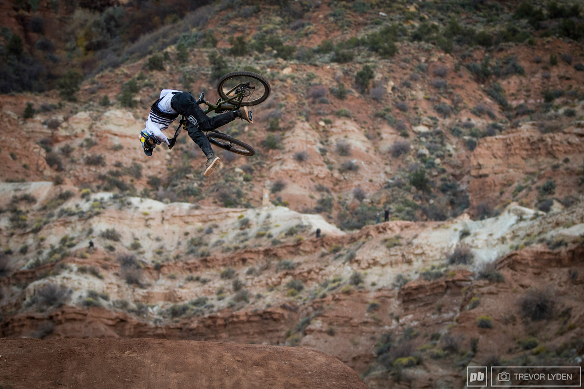 2017��ţ׹ɽ��ͼ��