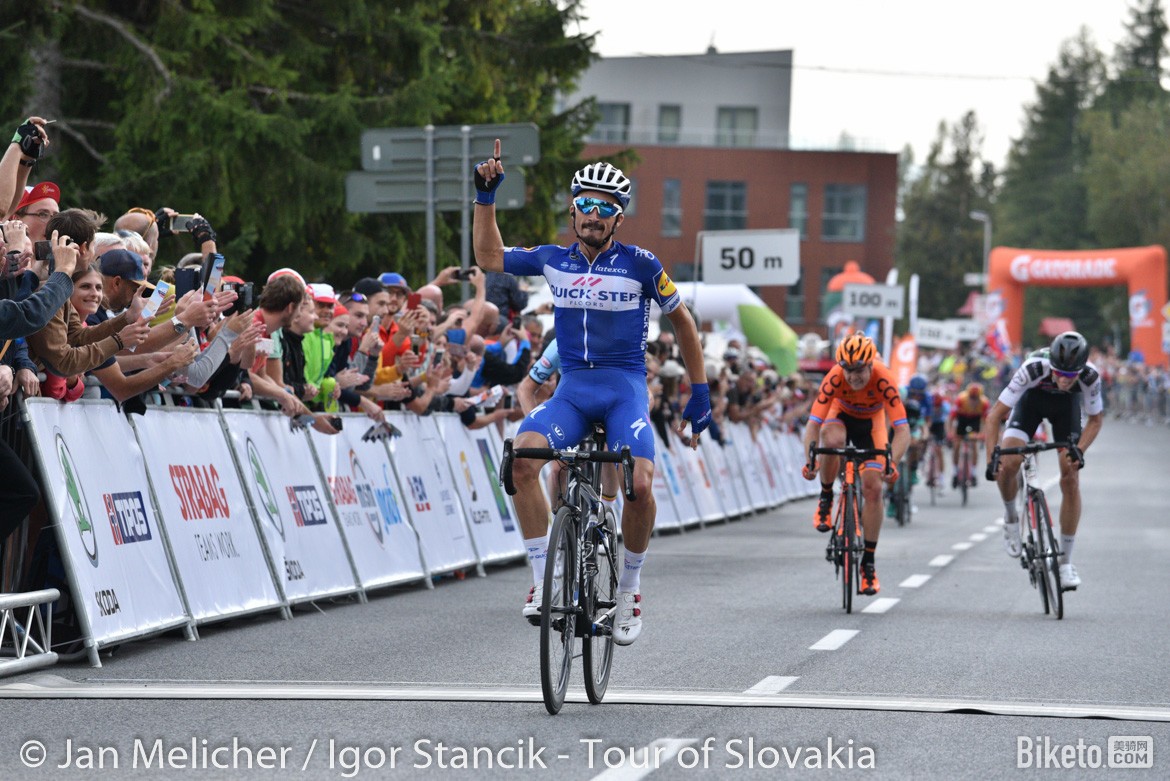 环斯洛伐克,阿拉菲利普