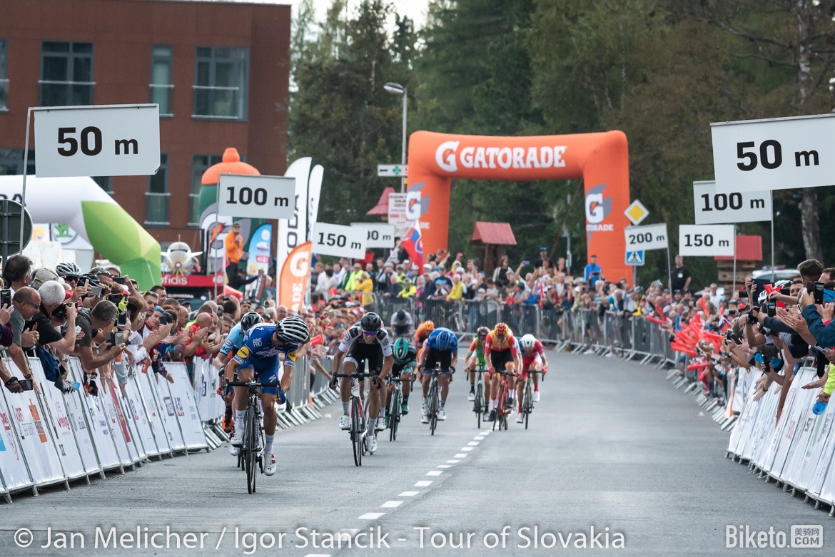 环斯洛伐克,阿拉菲利普