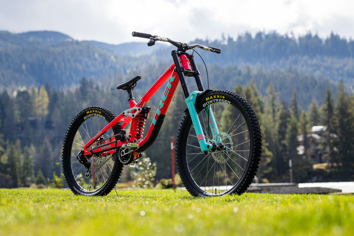 Trek-Unbroken DH车队 Trek-Unbroken DH车队